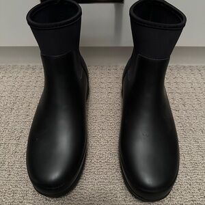 Hunter Black Mid-Calf Waterproof Boots